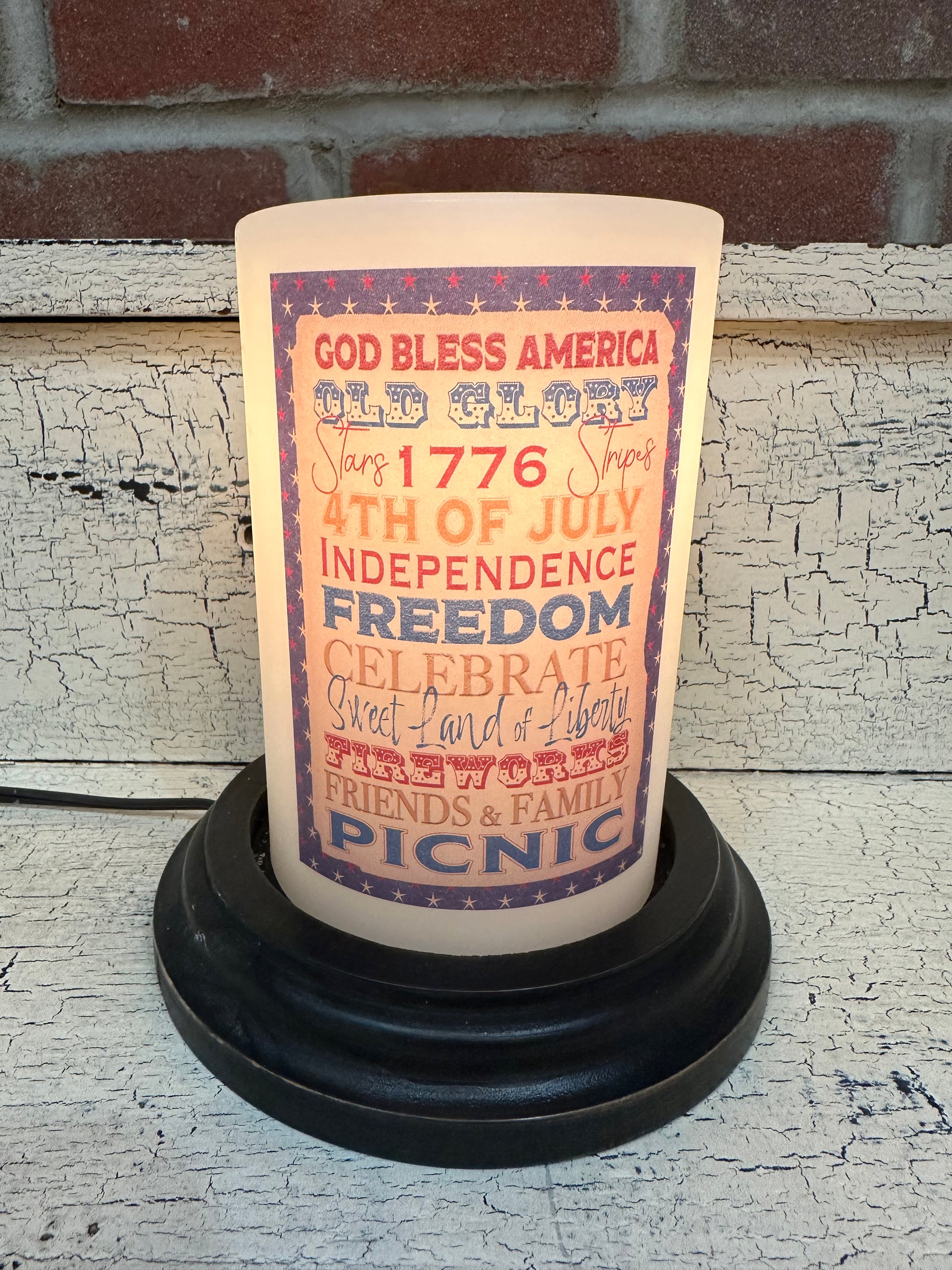 Patriotic Words Candle Sleeve