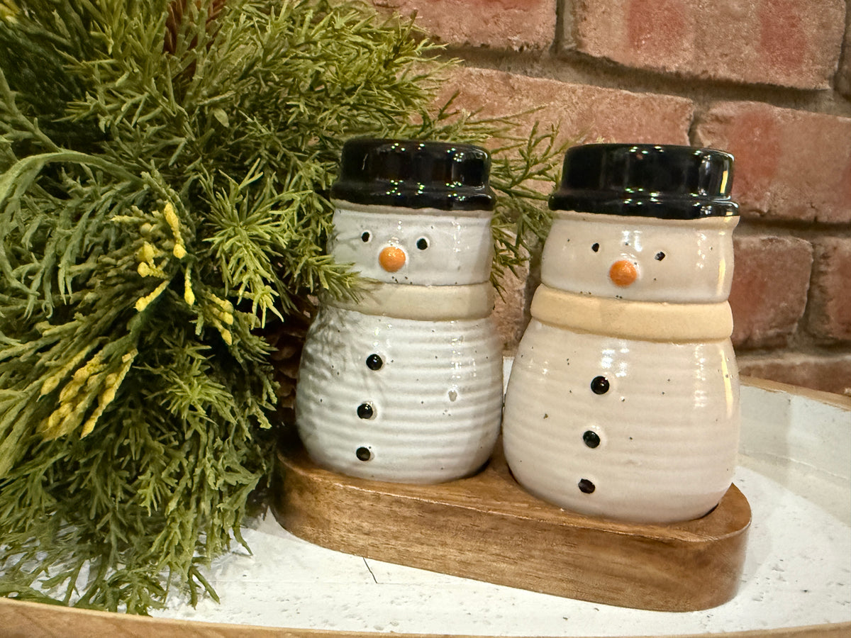 Snowman Salt and Pepper Shakers with Wood Tray
