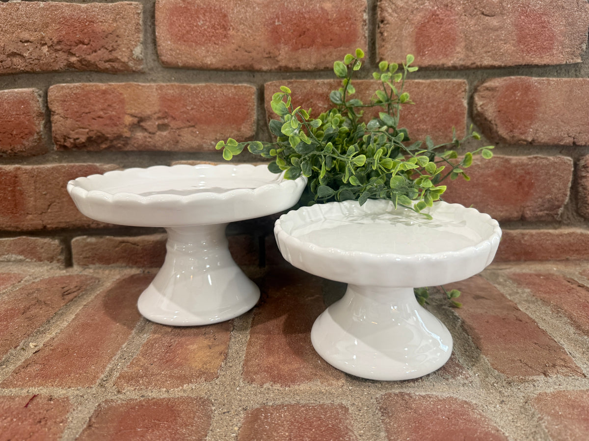 White Scalloped Pedestal - 2 Styles