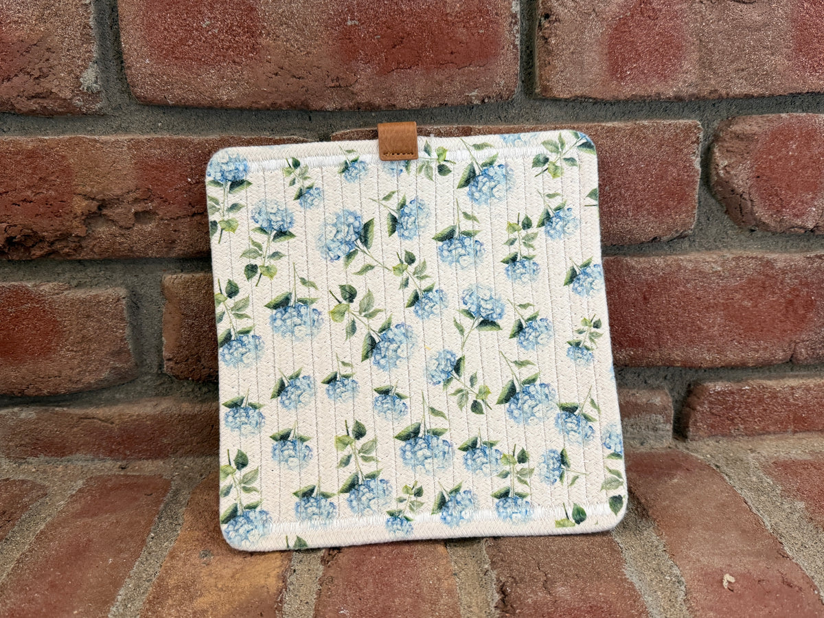Hydrangea Square Hot Pad