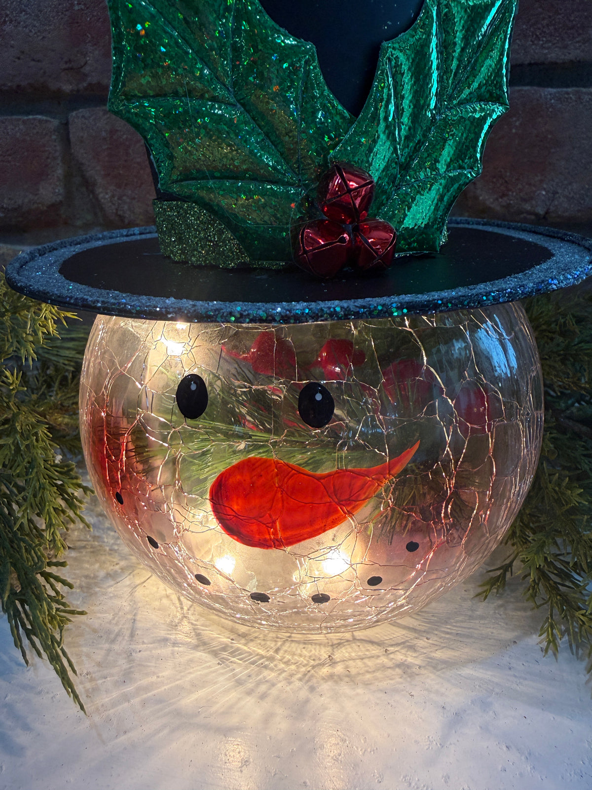 Crackle Glass Snowman Head Light