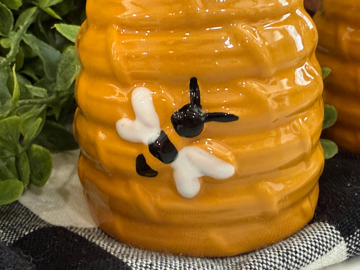 Bee Skep Salt and Pepper Shaker Set