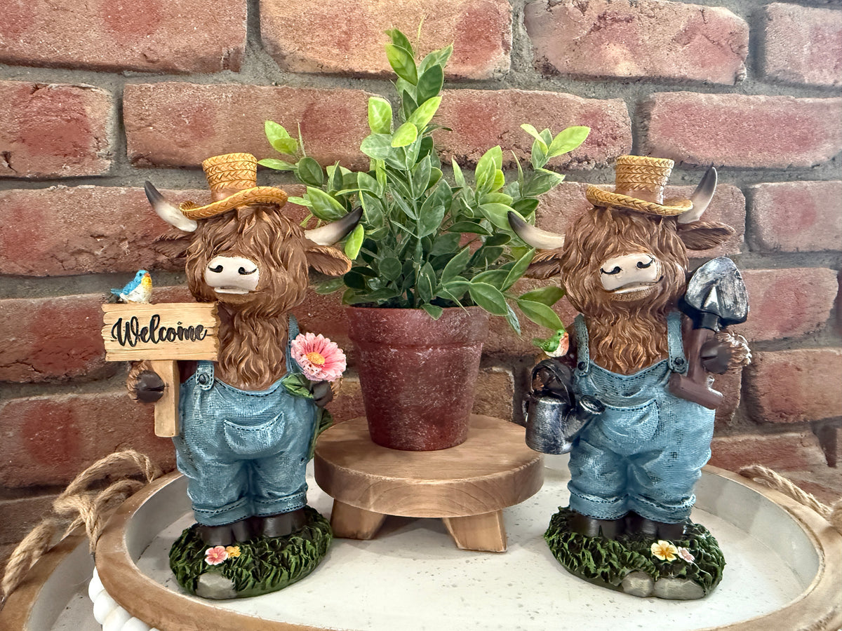 Highland Cow Gardener - Two Styles