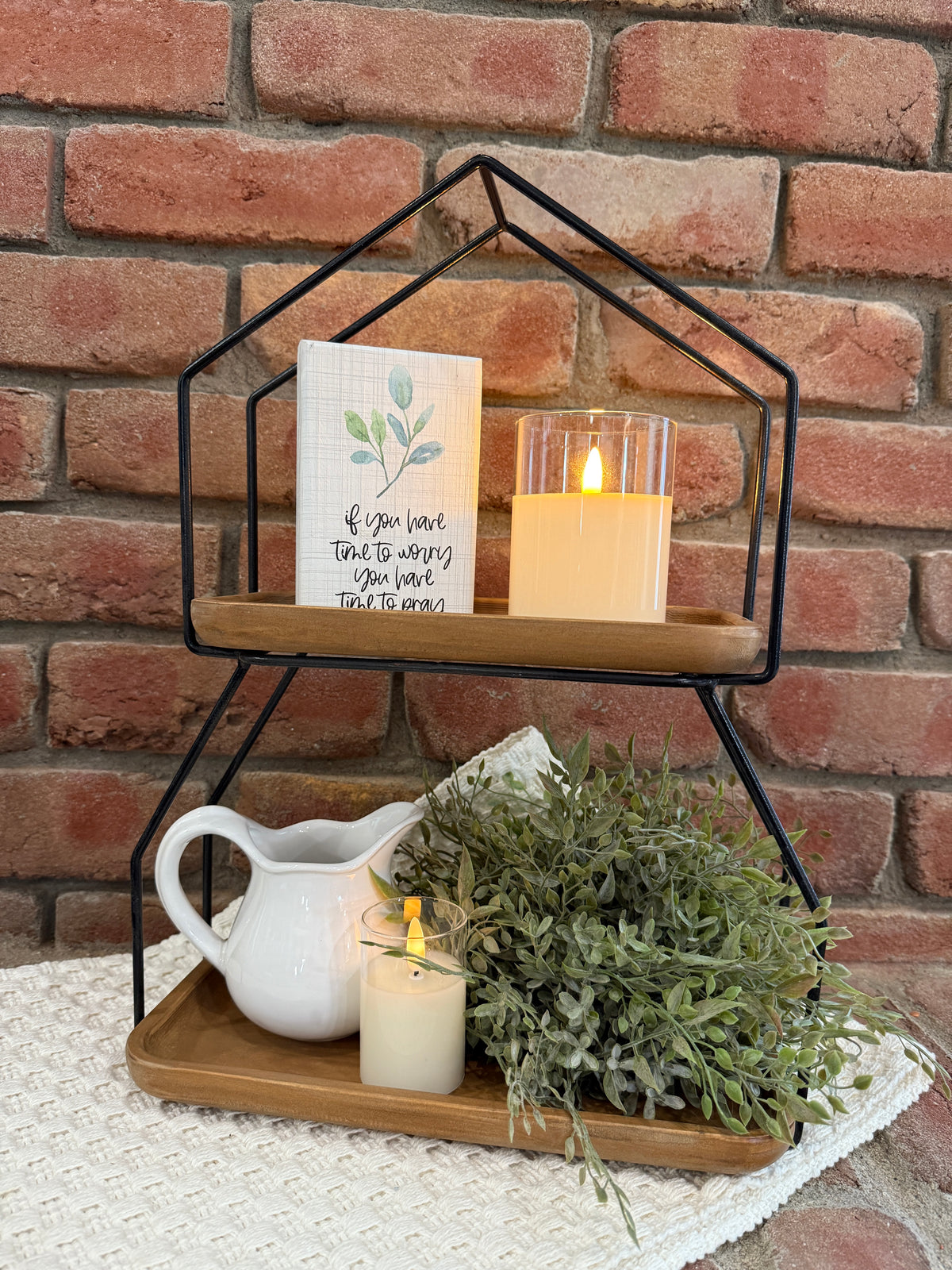 Sullivan Tiered Holder