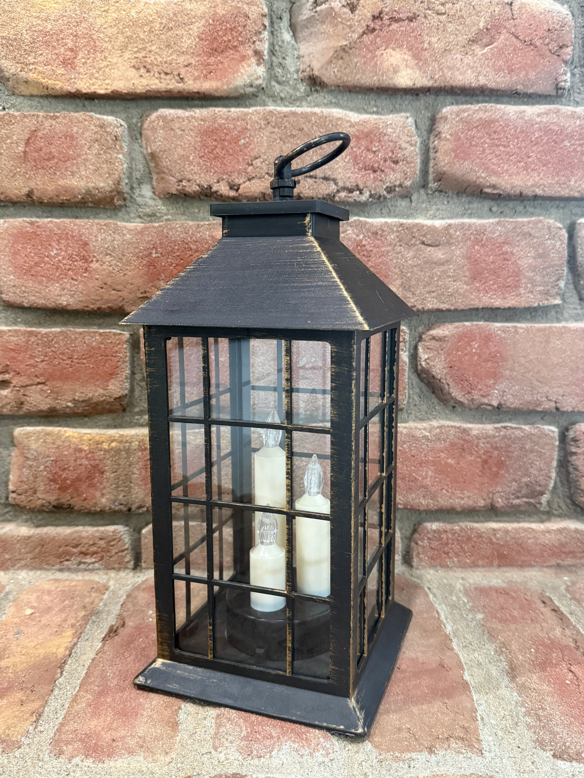 Lighted Lantern with Candle Trio