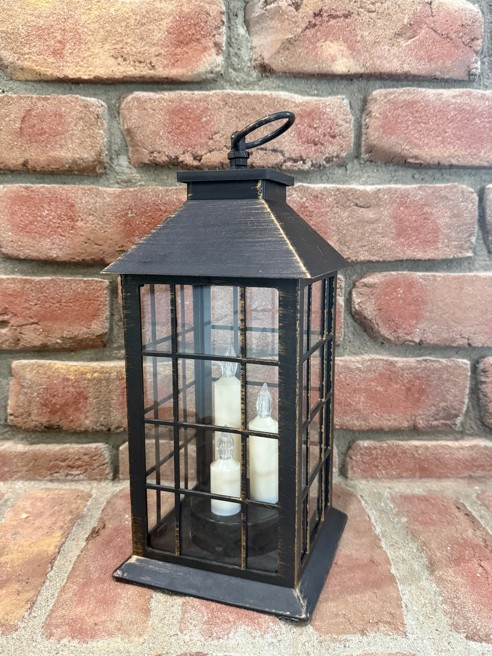 Lighted Lantern with Candle Trio