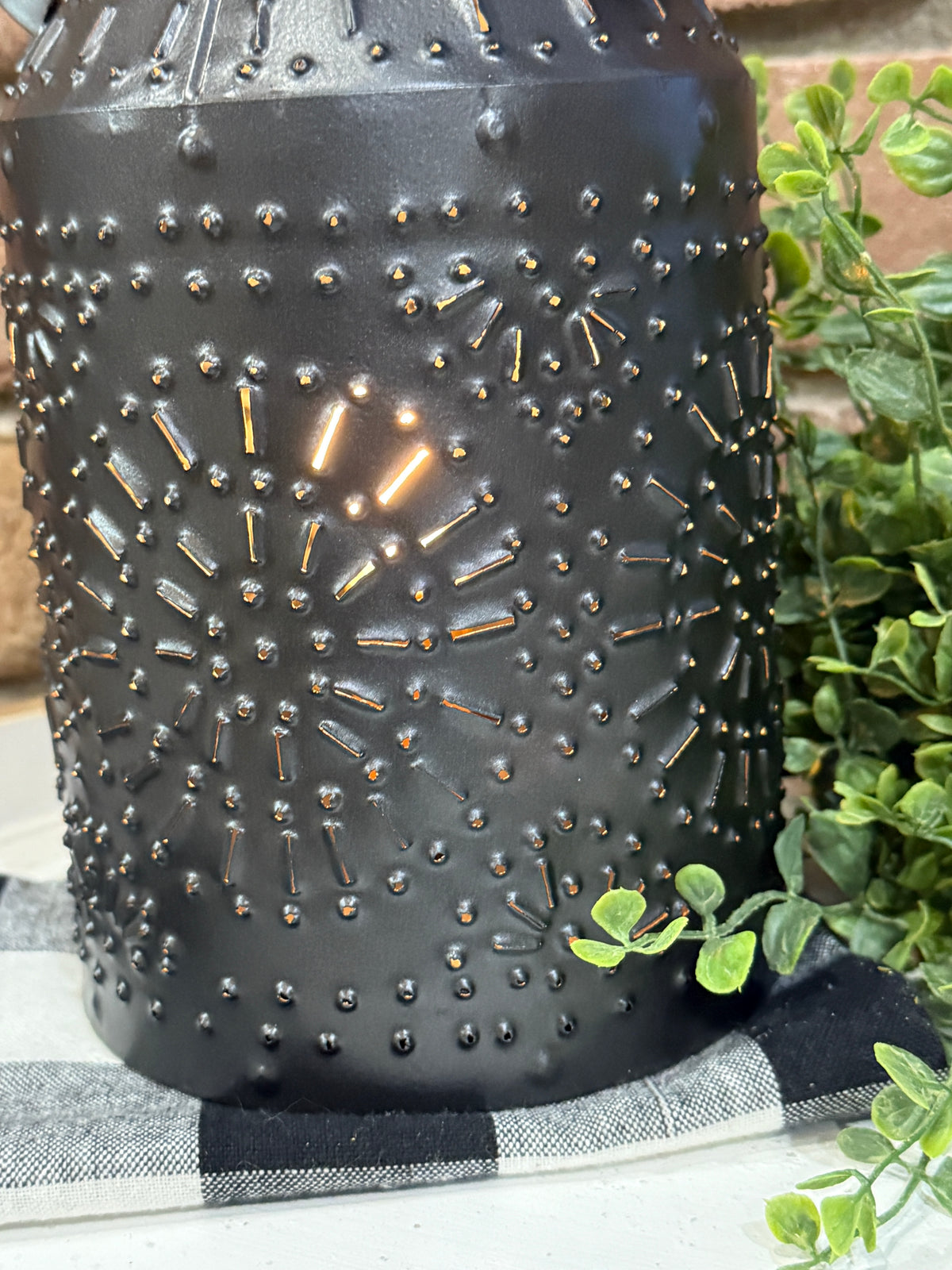 Milk Can Accent Light