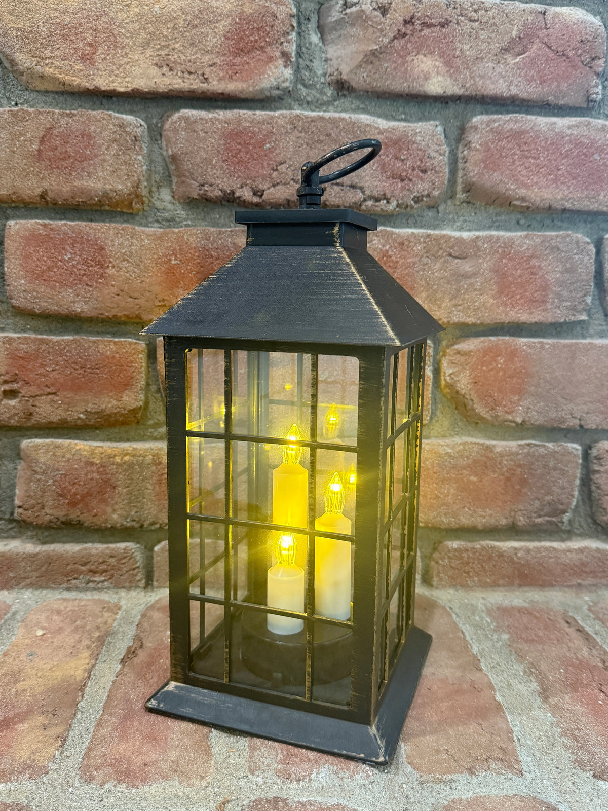 Lighted Lantern with Candle Trio