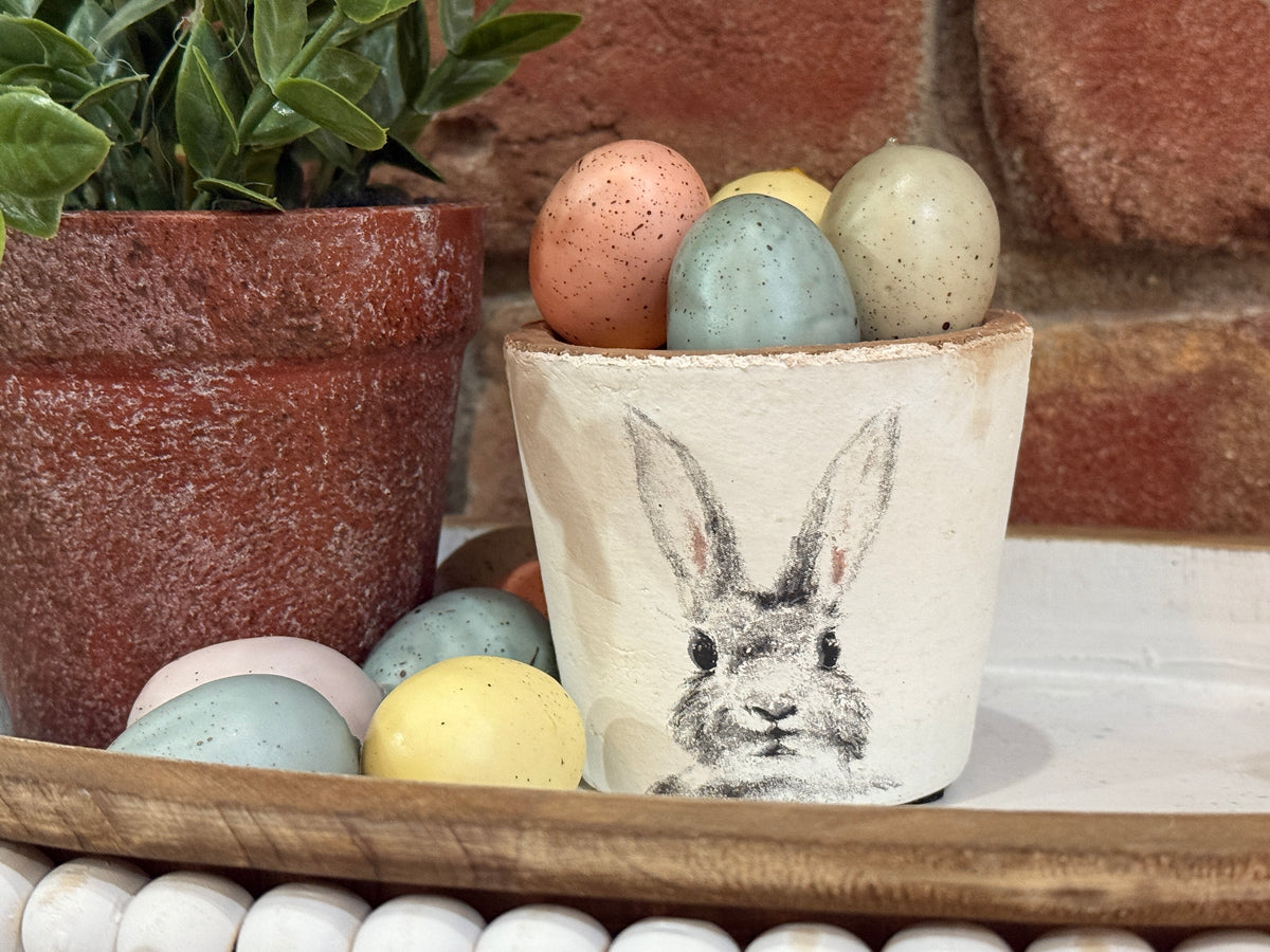 Bunny planter pot