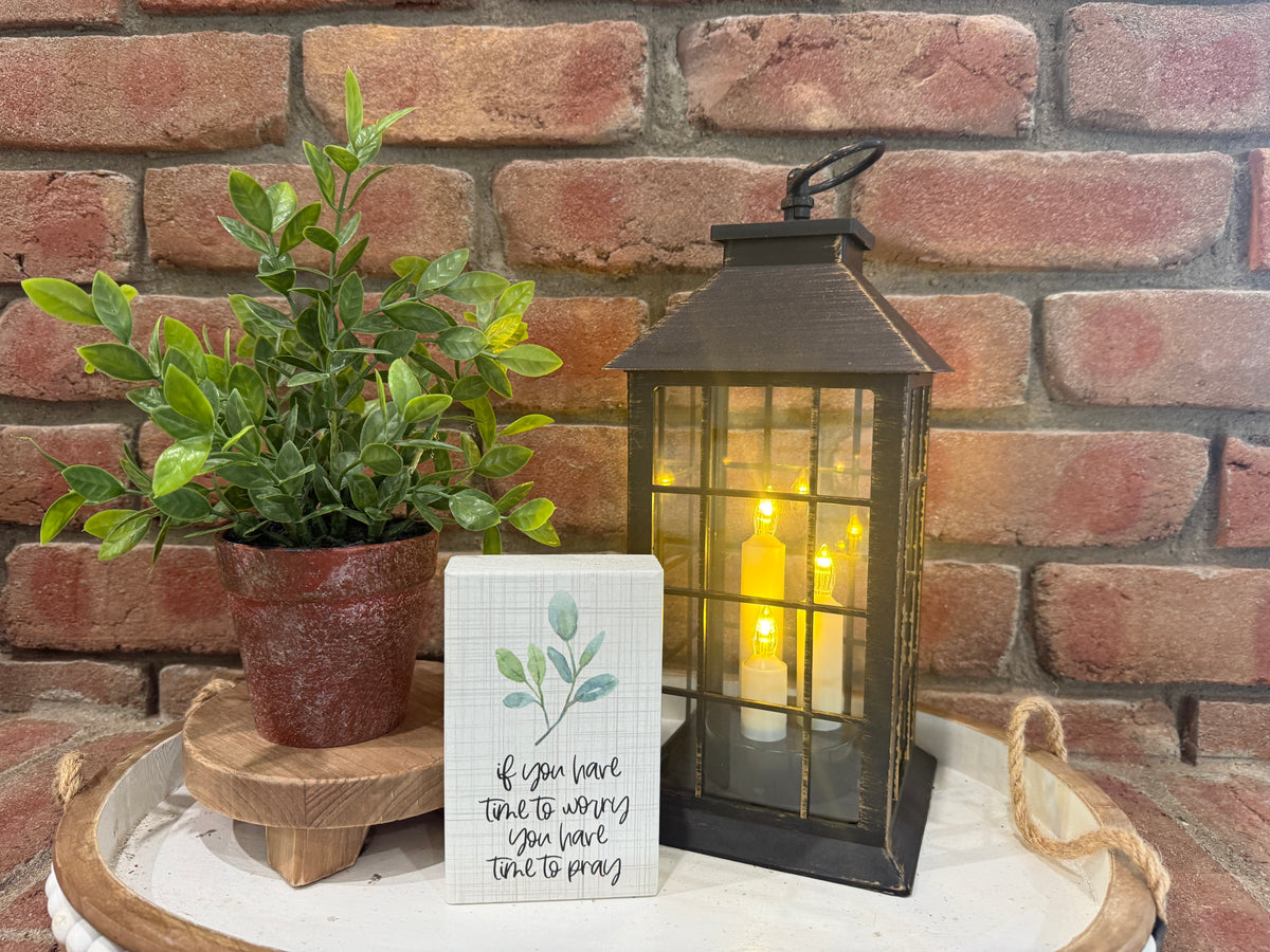 Lighted Lantern with Candle Trio