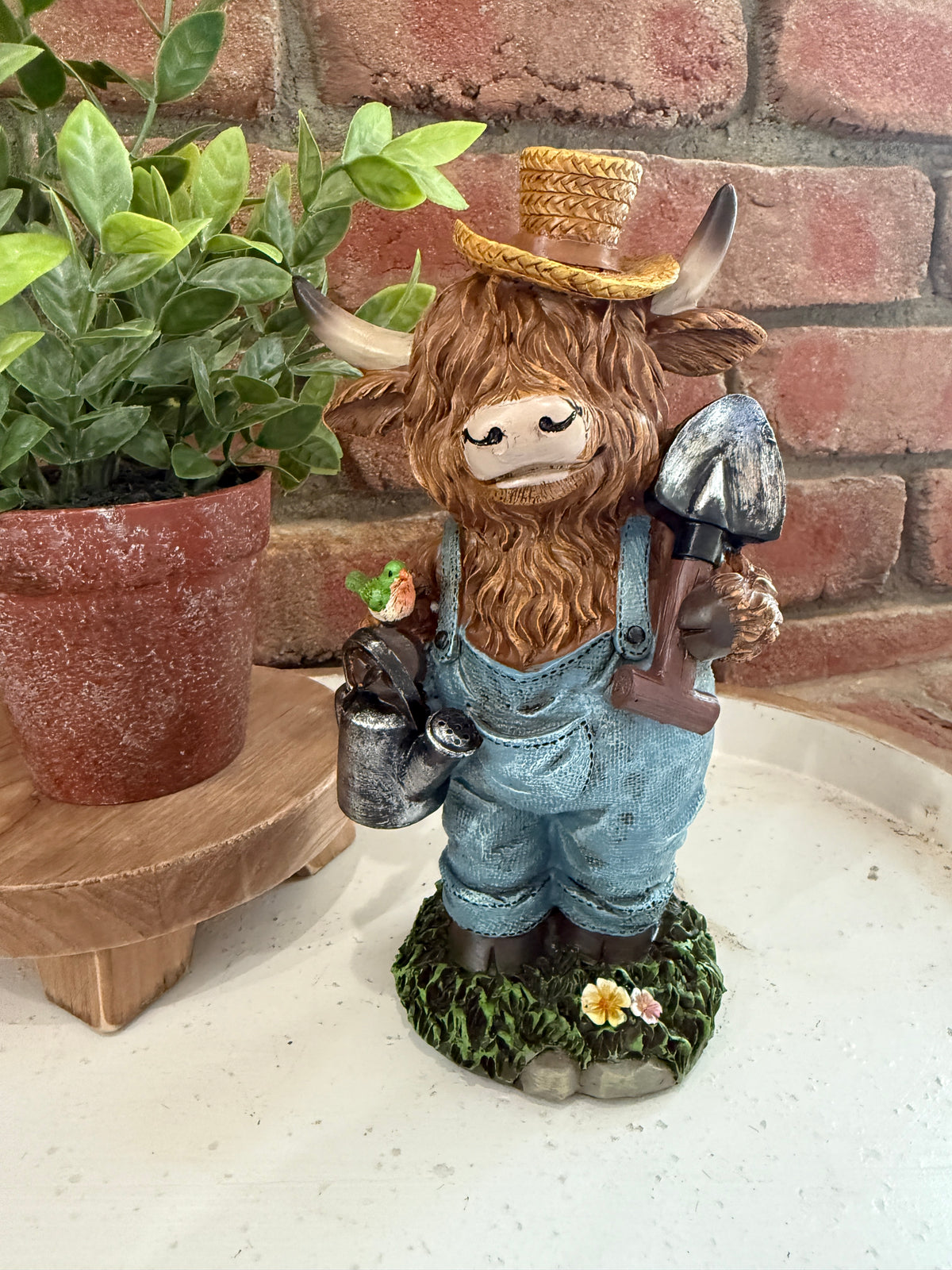 Highland Cow Gardener - Two Styles