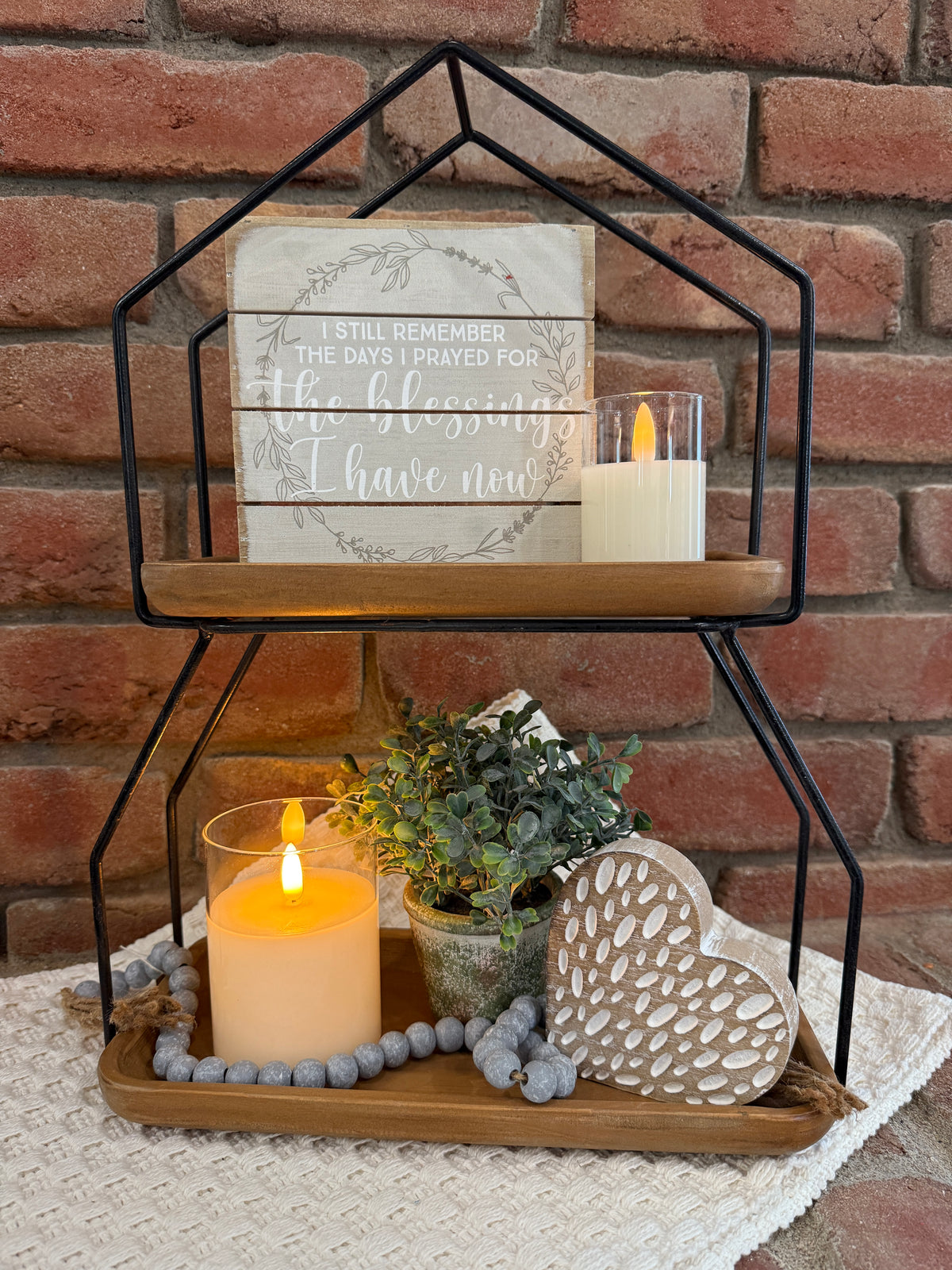 Sullivan Tiered Holder