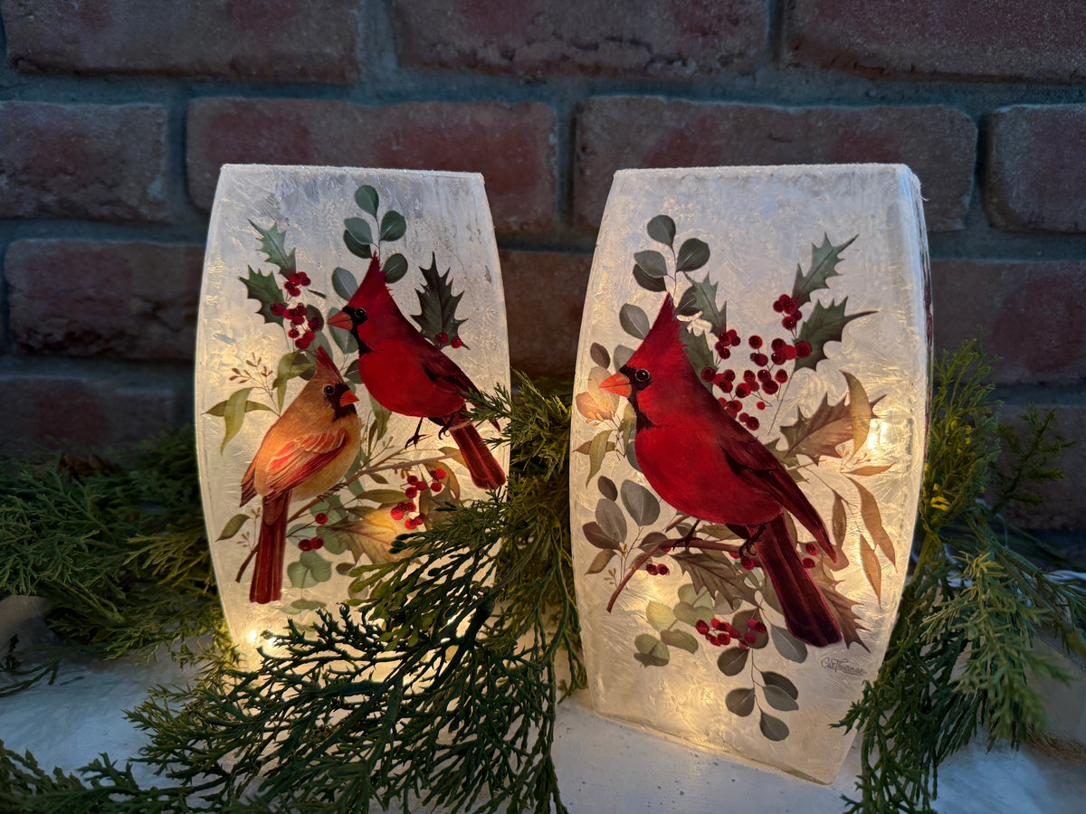 Cardinal Holiday Light - 2 Styles