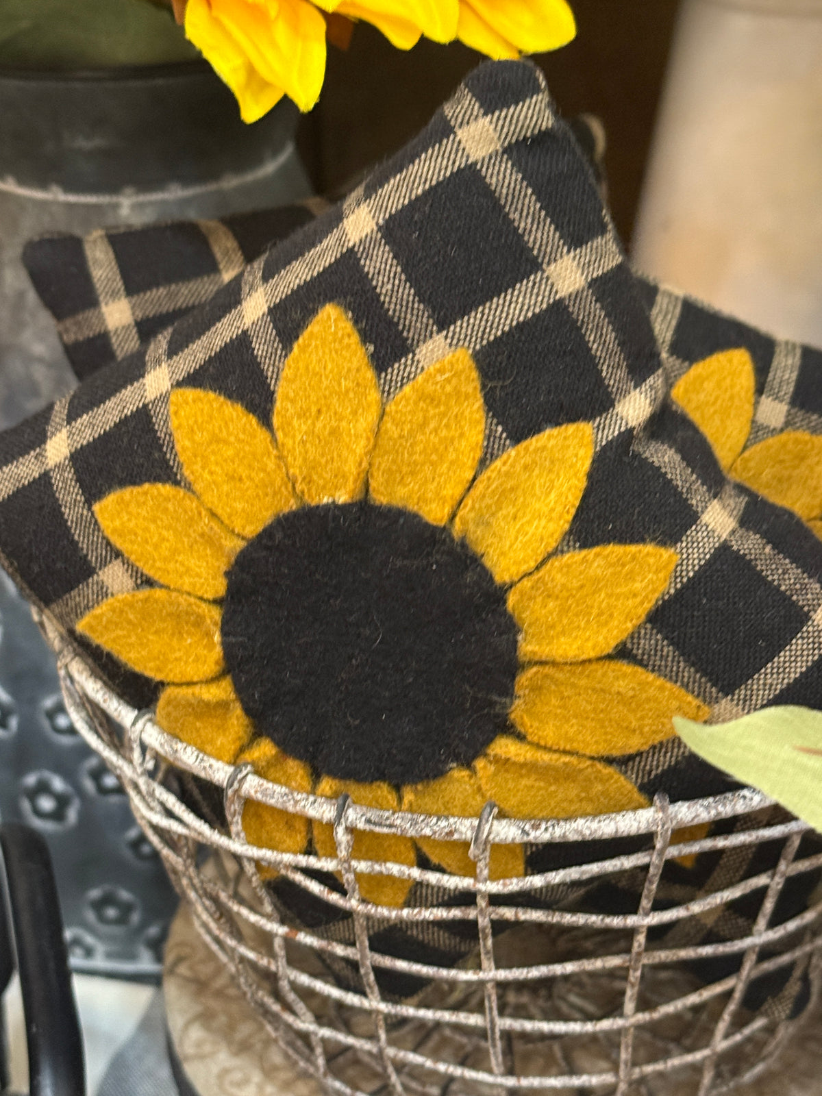 Sunflower Accent Fill