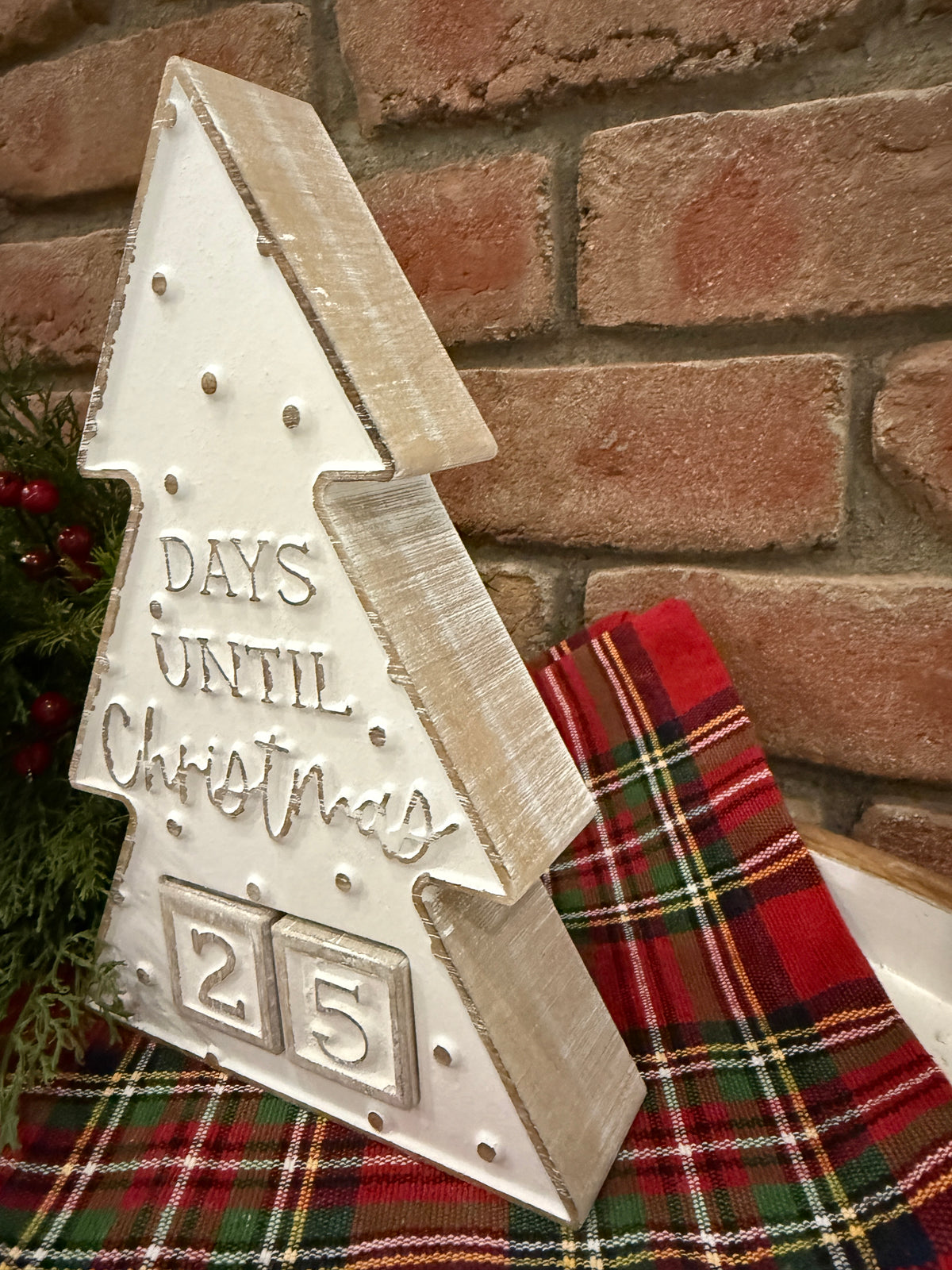 Countdown to Christmas Tree