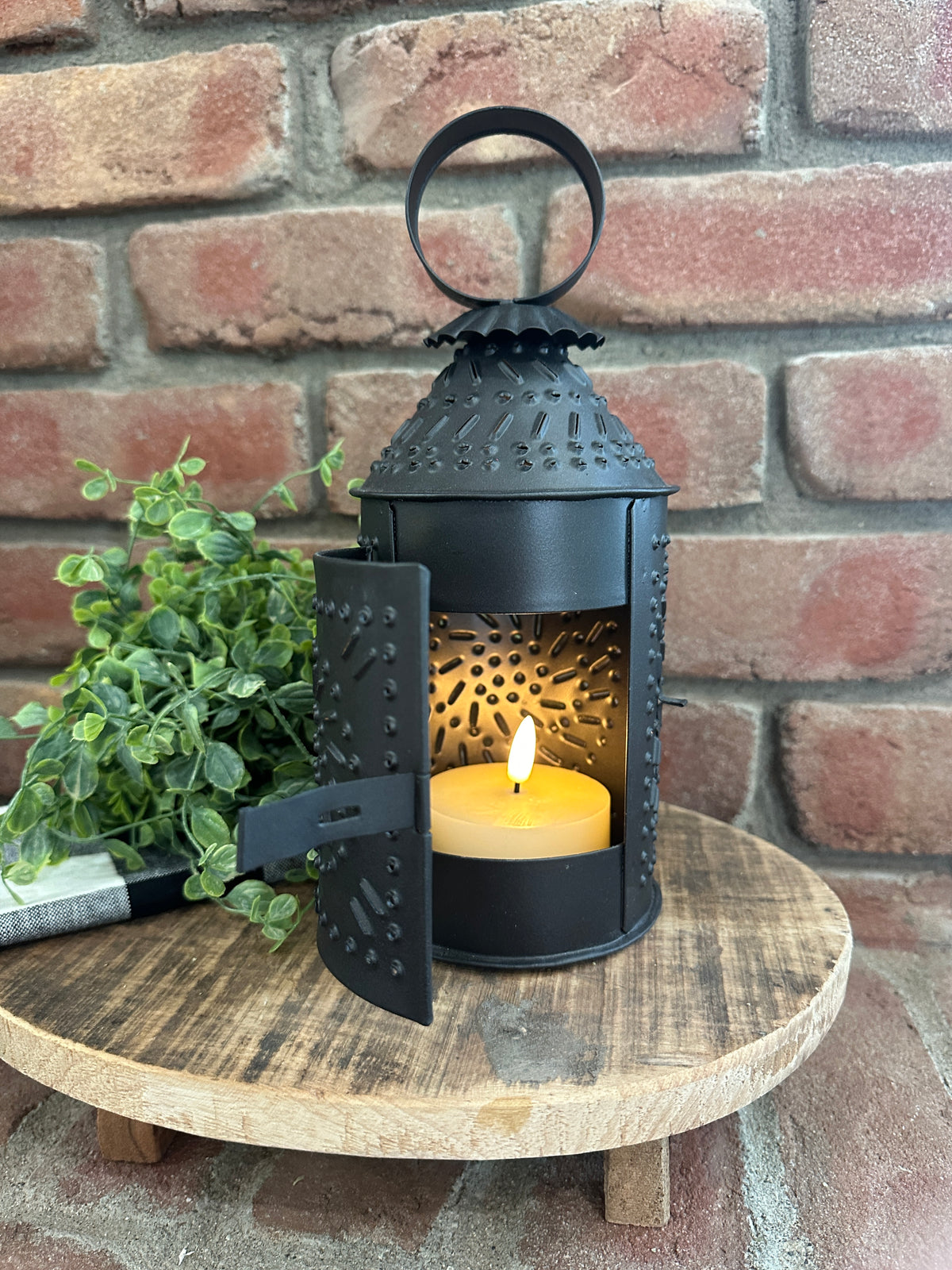 Revere Lantern - 10”