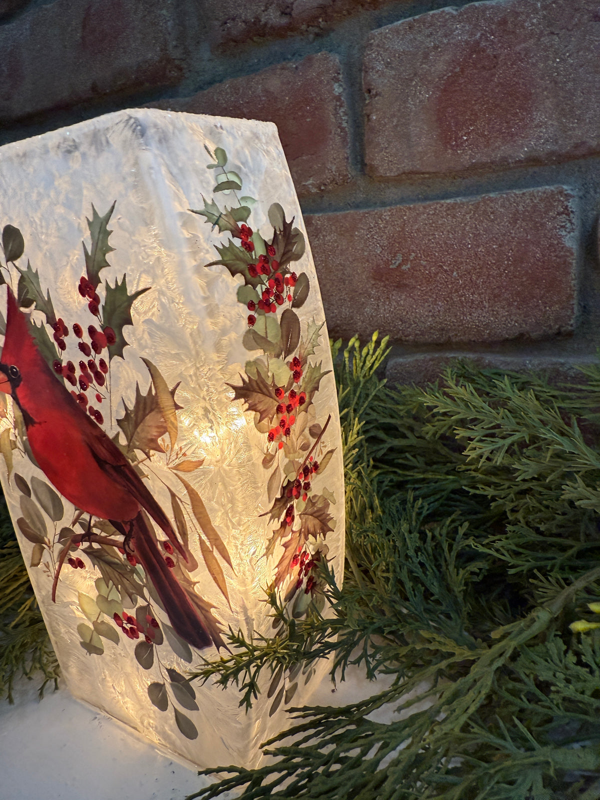 Cardinal Holiday Light - 2 Styles