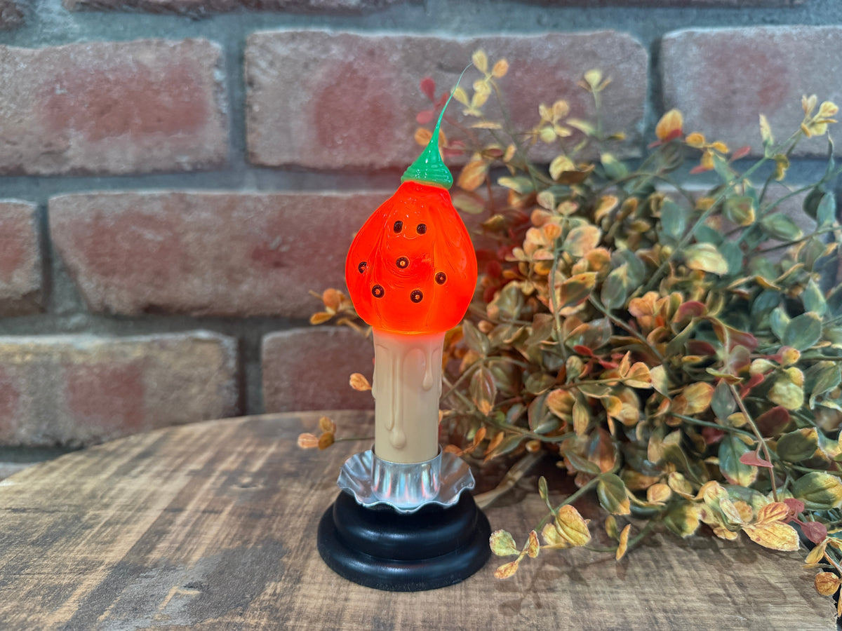 Large Pumpkin Face Bulb