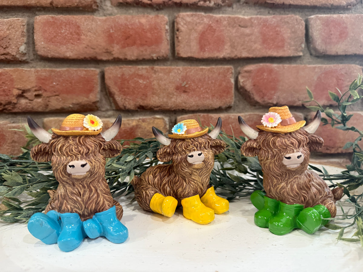 Highland Cow Boots &amp; Hats - 3 Styles