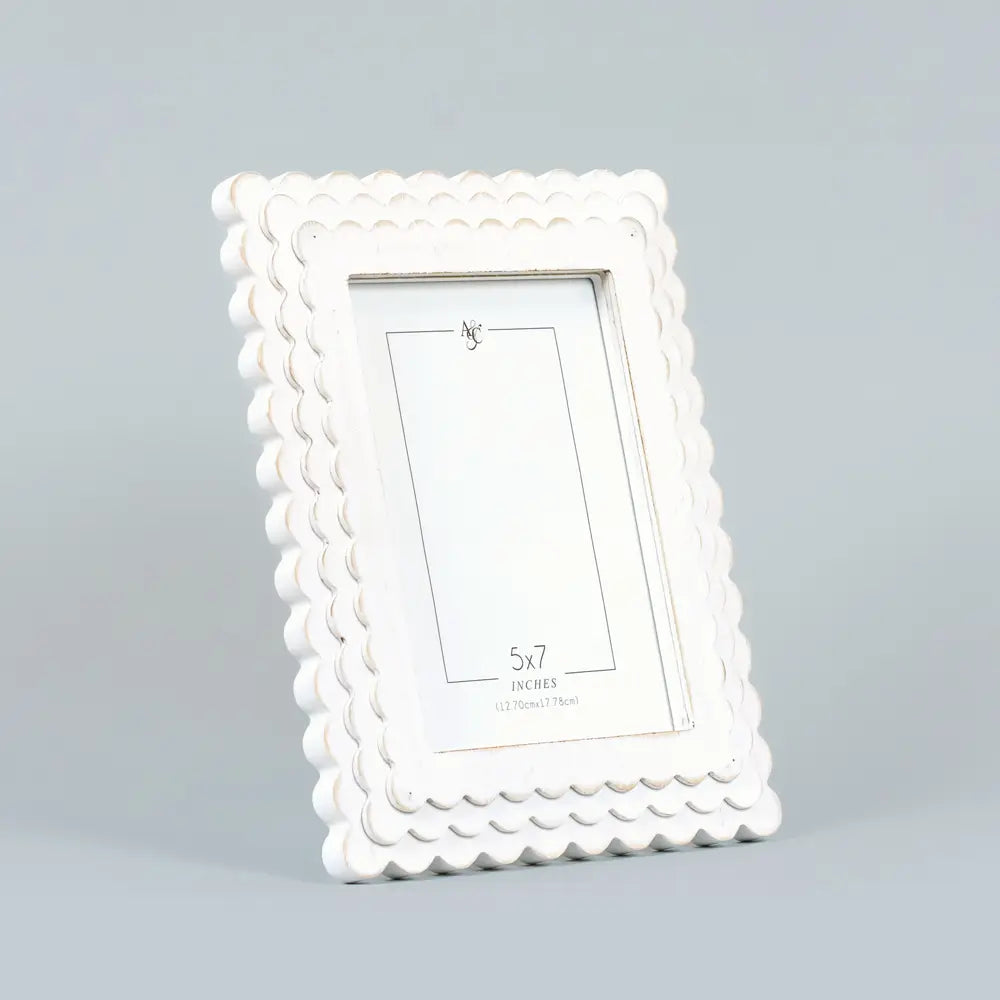 Scallop Photo Frame