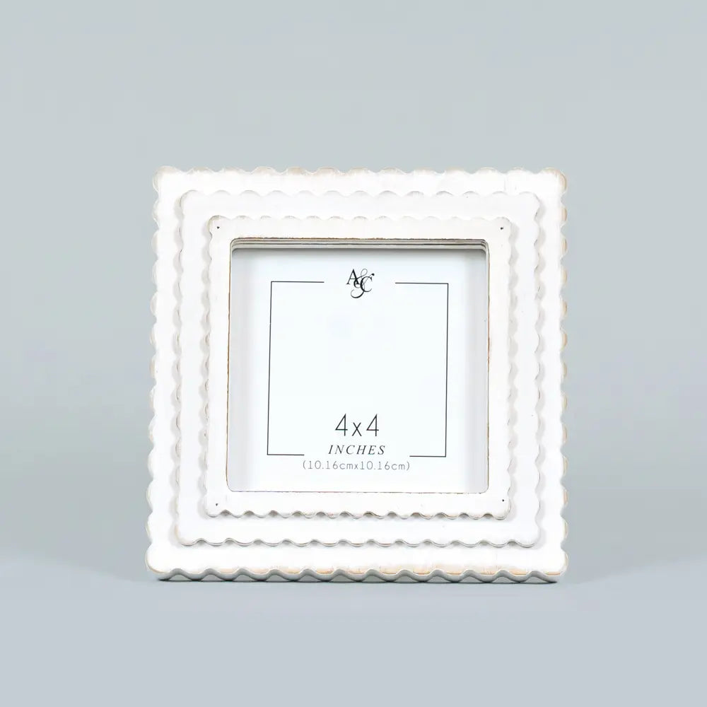 Scallop Photo Frame - White