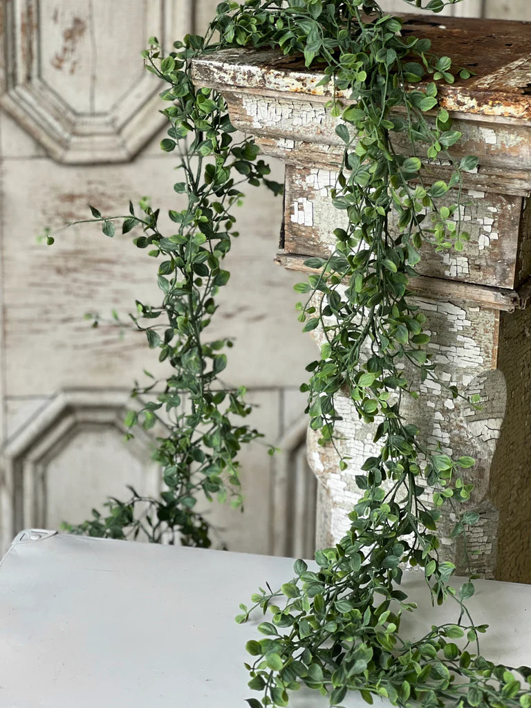 Seraph Vine Garland