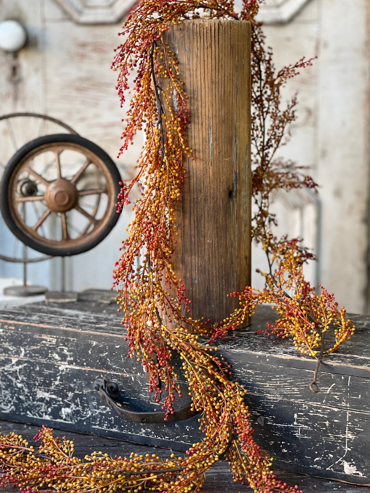 Torchlight Berries Garland