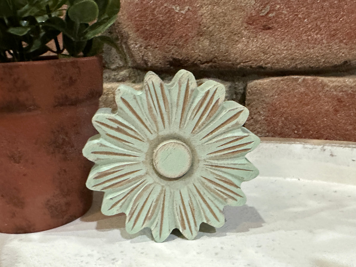 Distressed Flower Head - 3 Styles