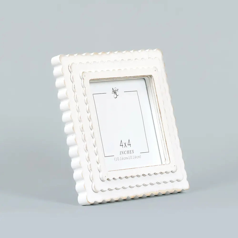 Scallop Photo Frame - White