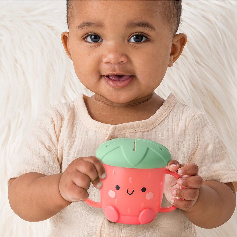 Itzy Bitzy Strawberry Snack Cup