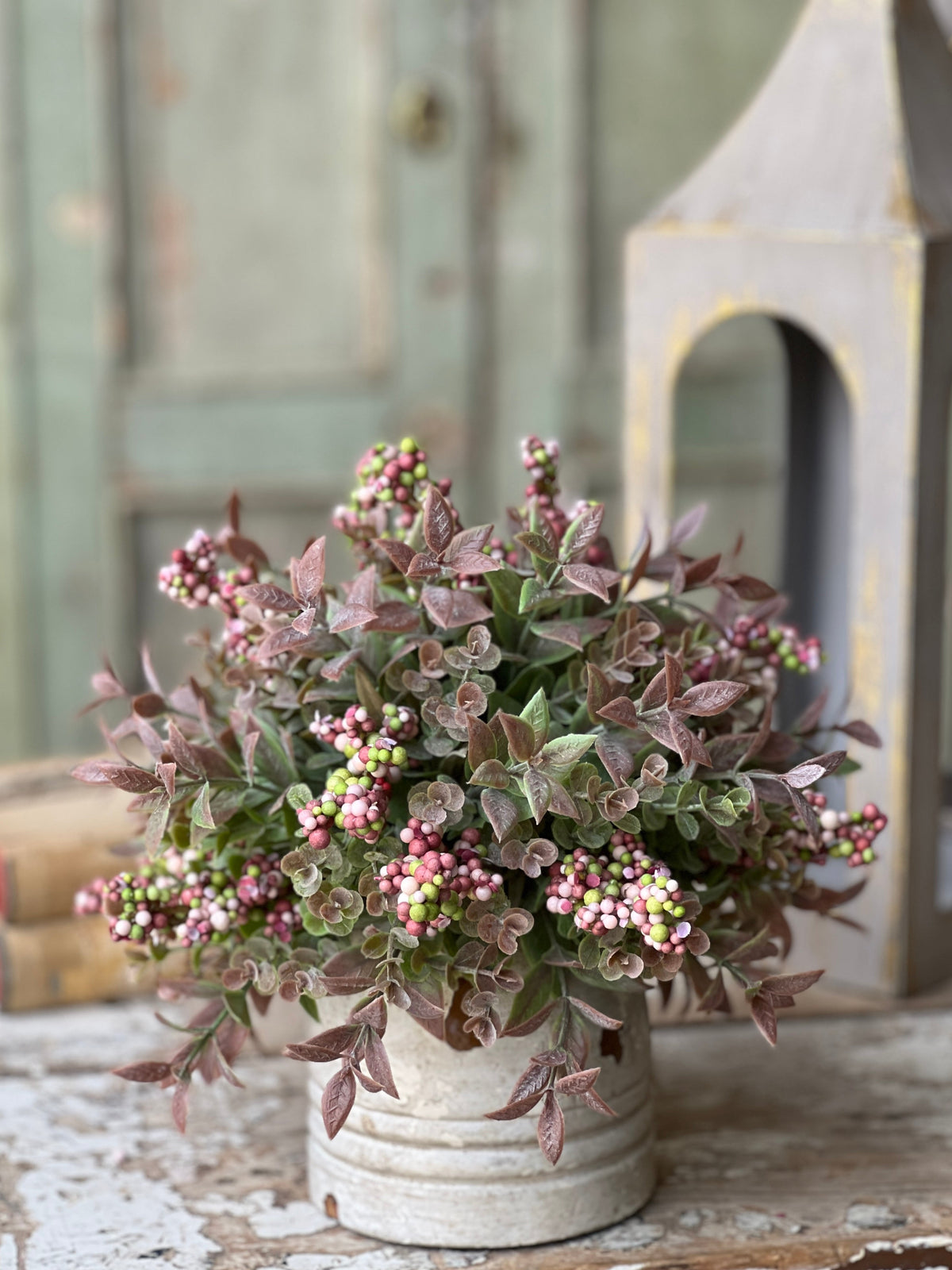 Morningtide Berry Half Sphere