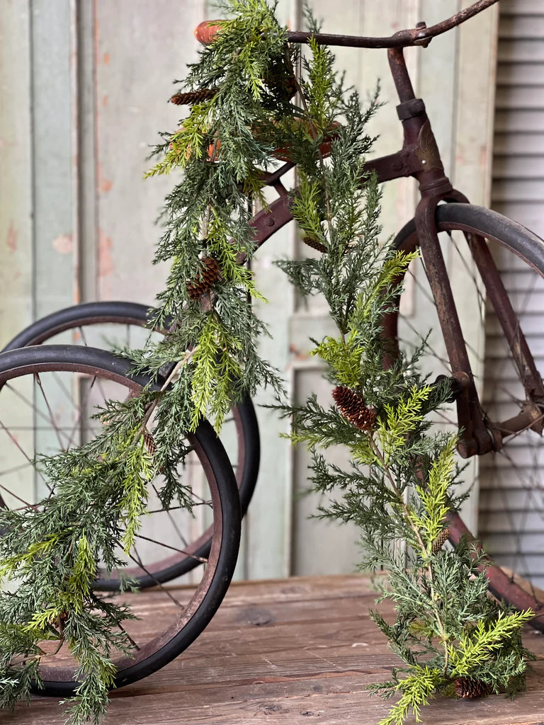 Prickly Pine Garland