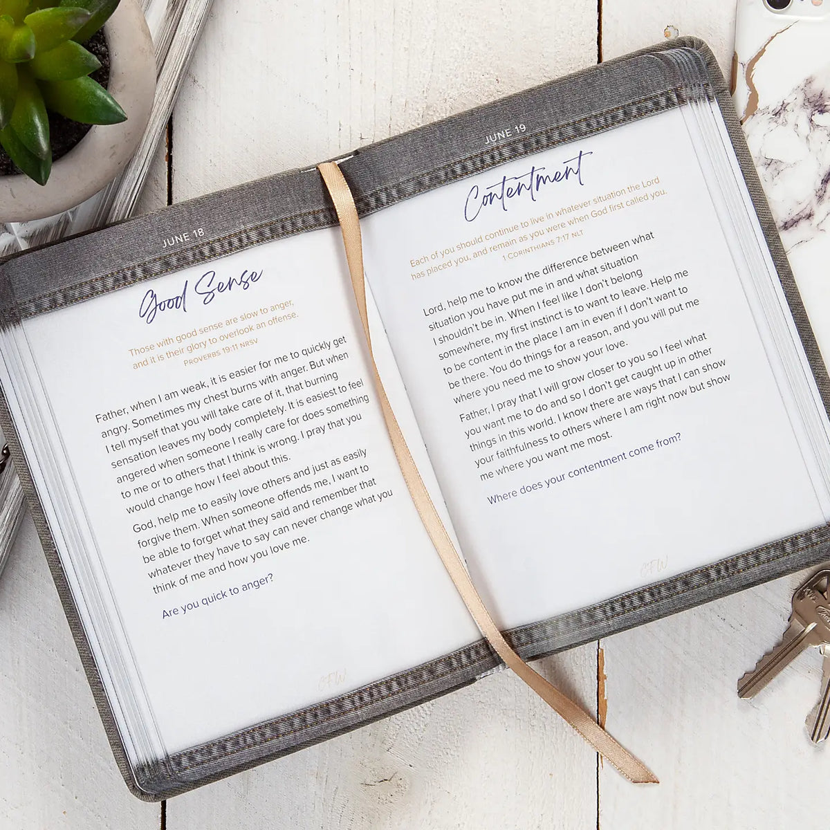 365 Days of Prayer for Teens Devotional