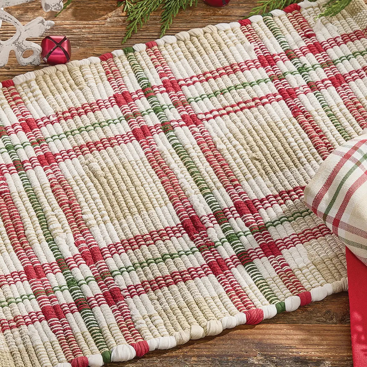 Cozy Christmas 54” Chindi Runner