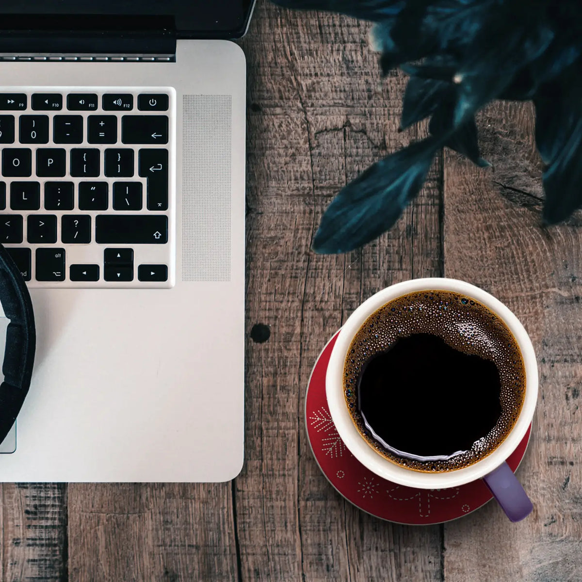Stitched Snowflakes Round Coaster