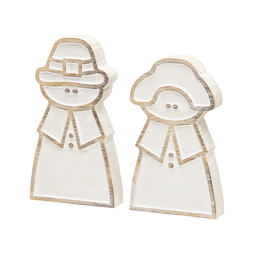 Carved Pilgrims - Set of 2