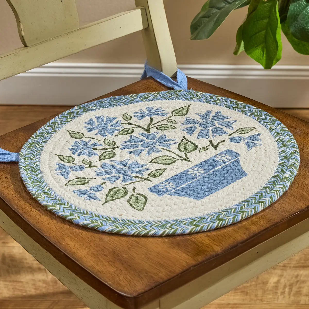 Emmaline Print Braided Chair Pad