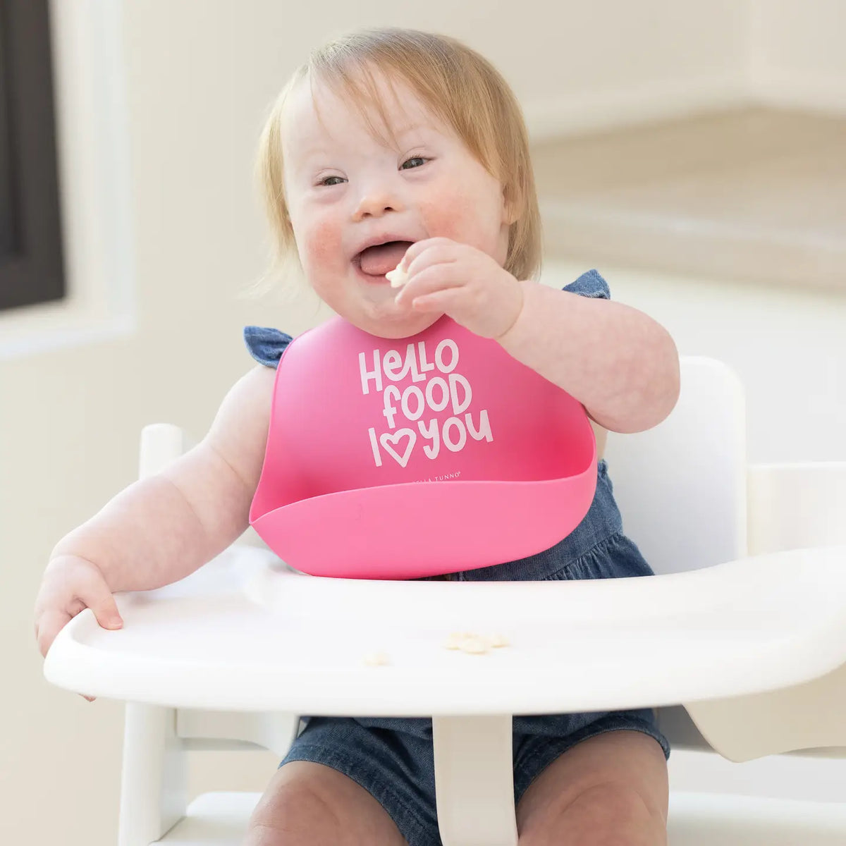 Hello Food Wonder Bib