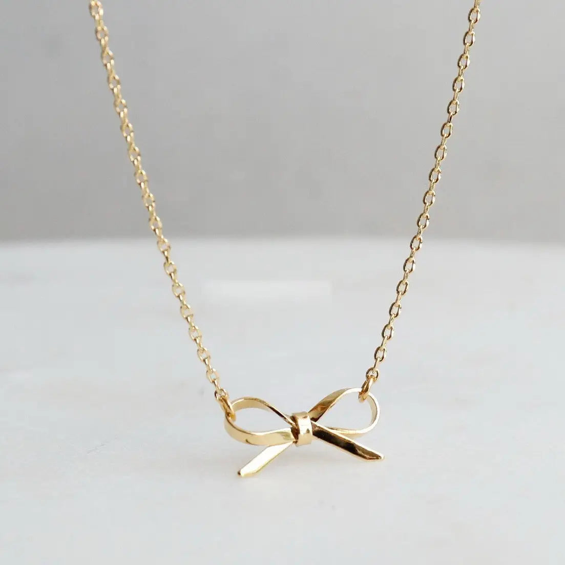 Dainty Bow Necklace