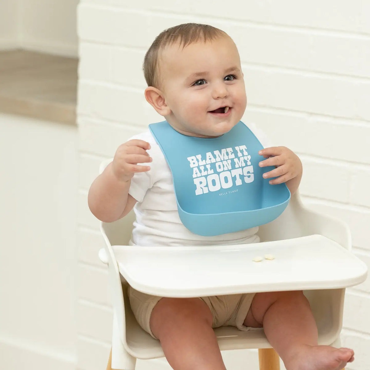 Blame it on my roots wonder bib