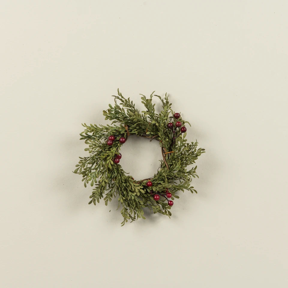 Leaf and Berries Taper Candle Ring