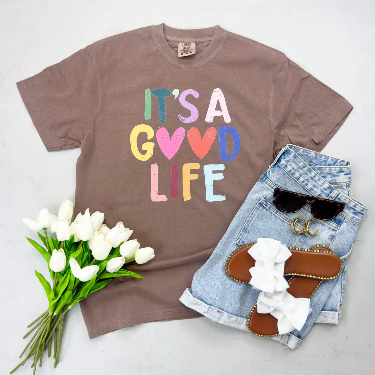 It’s a Good Life Graphic Tee