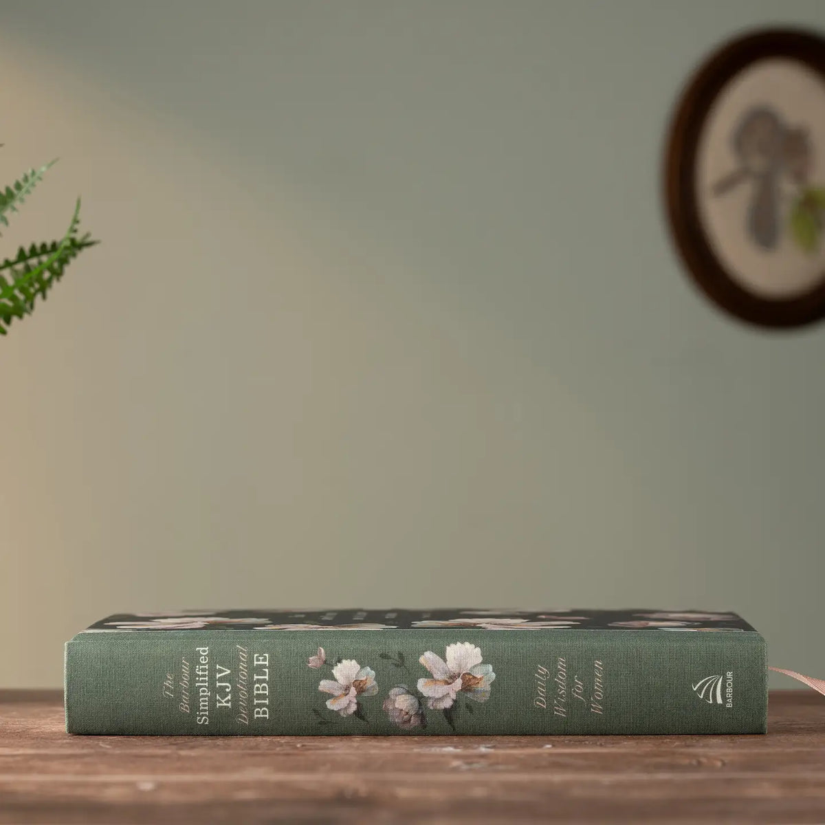 Daily Wisdom for Women Devotional Bible