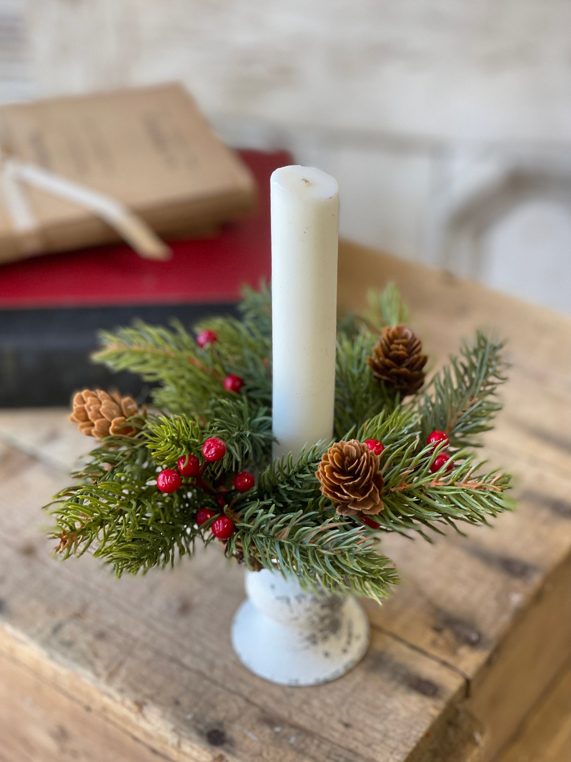 White Spruce with Berries Candle Ring - Small