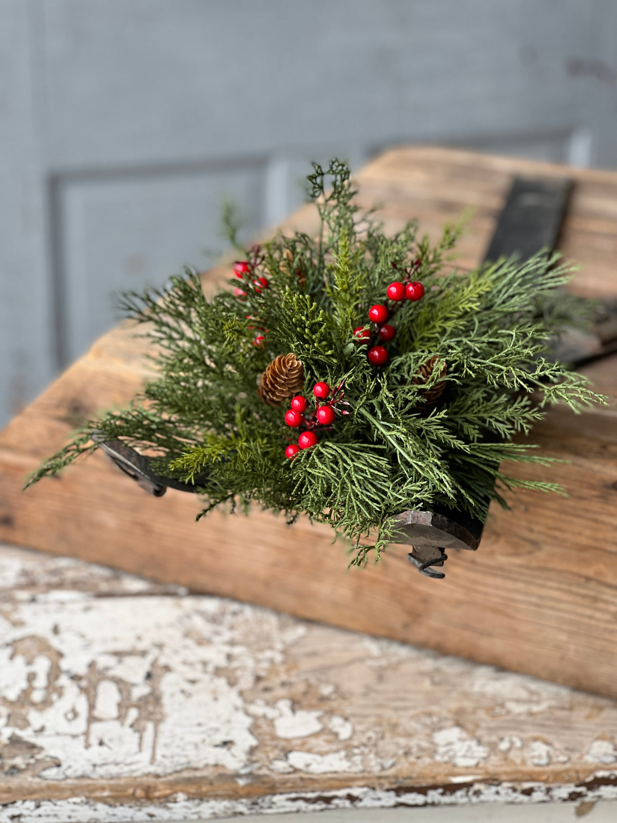 Alpine with Berries Half Sphere