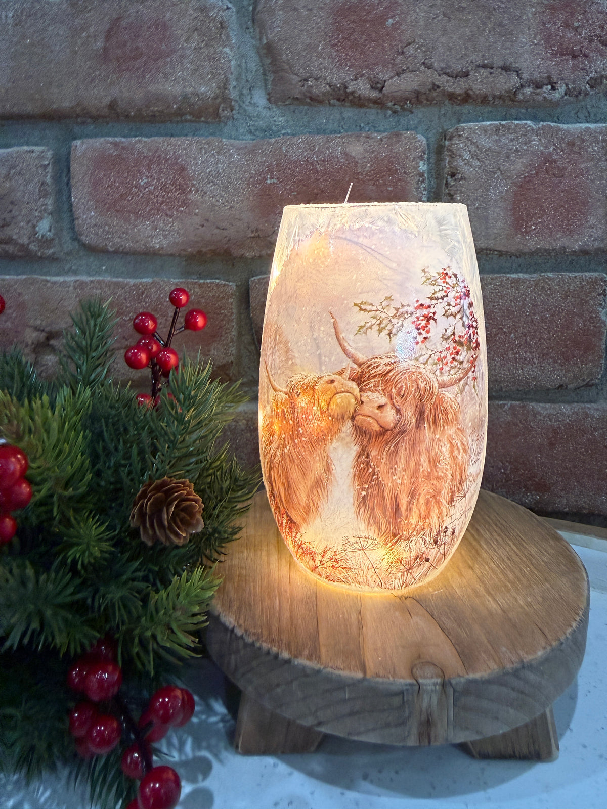 Highland Pasture Light -2 Styles