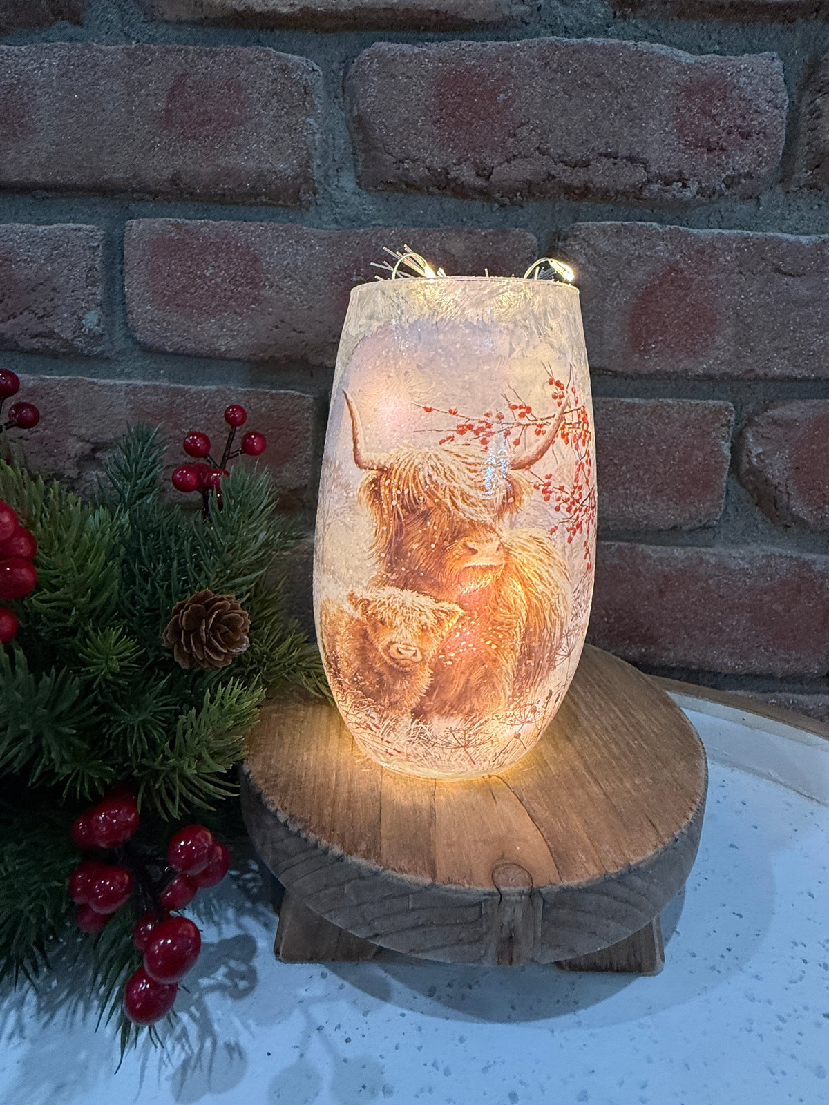 Highland Pasture Light -2 Styles
