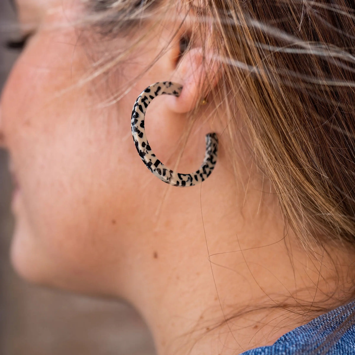 Camy Hoops - Black Dot