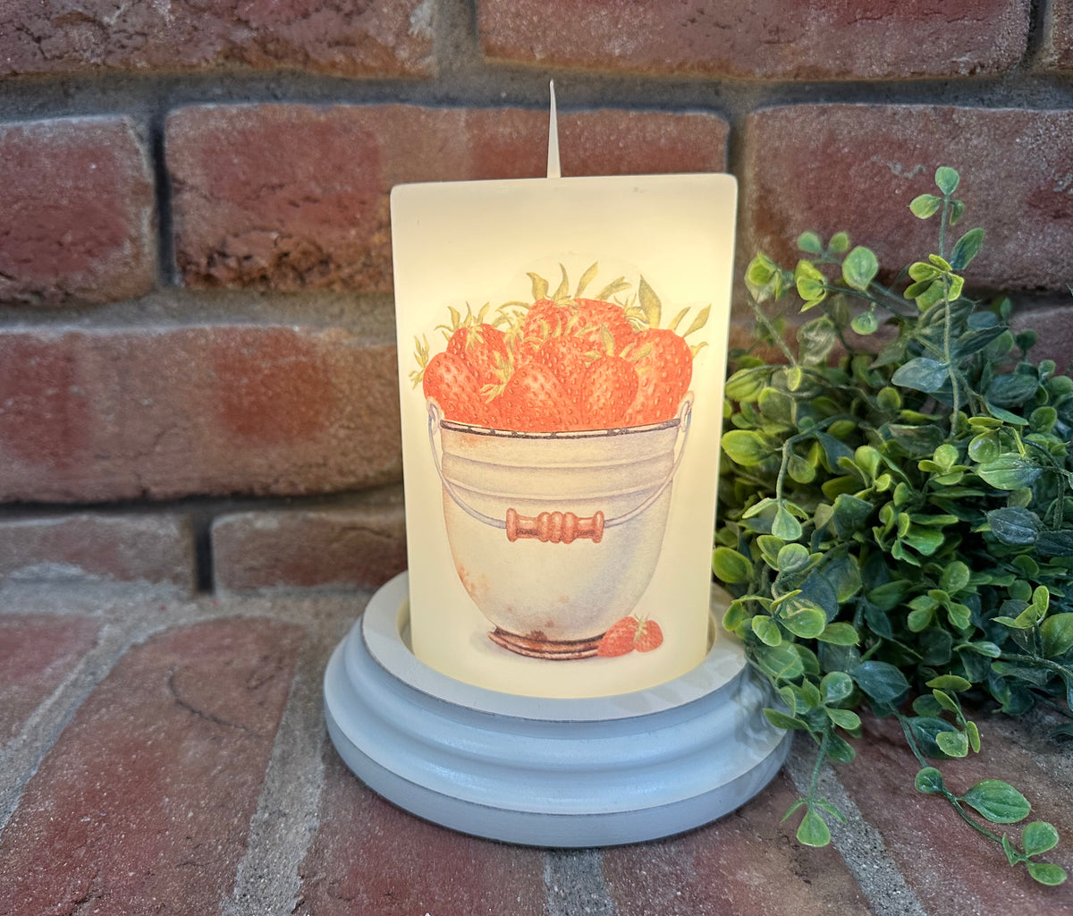 Rusty Bucket Strawberries Candle Sleeve