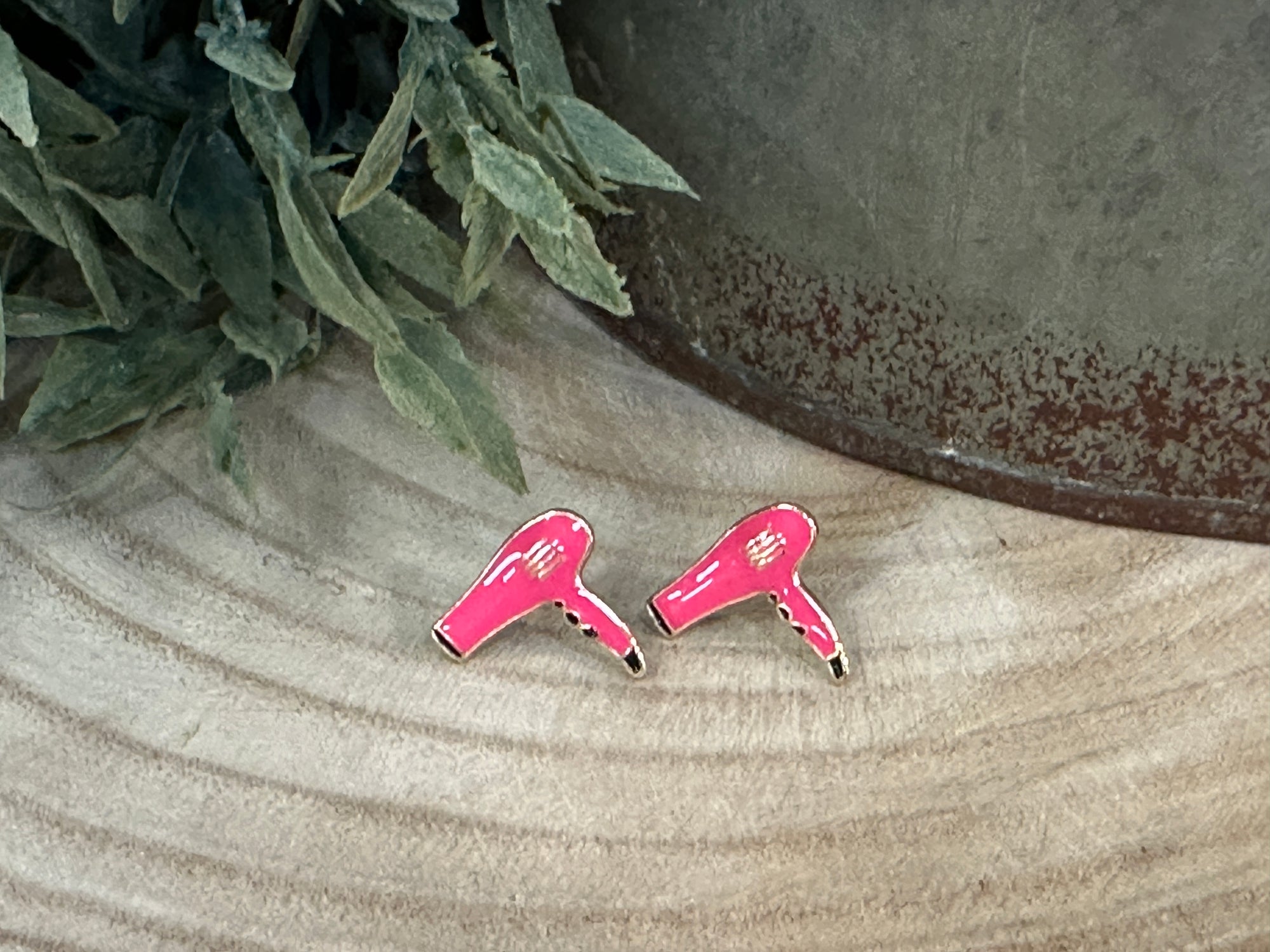 Hair Blow Dryer Earrings - Pink